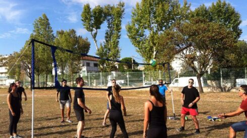 Team building volley ball