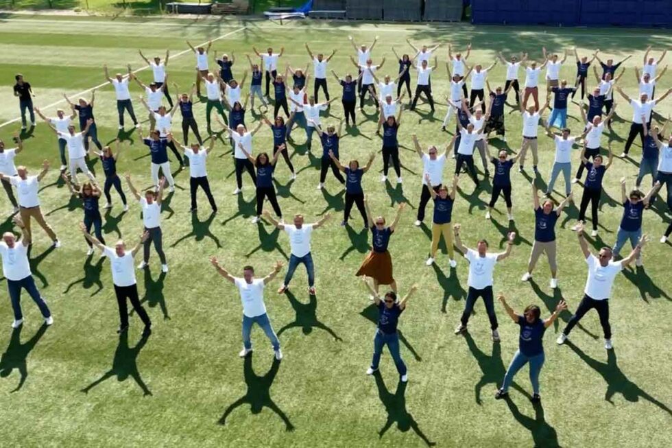 Team Building Flash Mob - 1